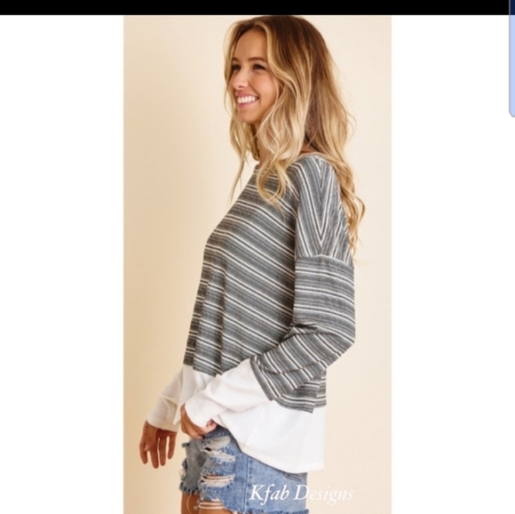 K FAB DESIGNS Casual Black and White Strip Top w/Contrast - Picture 4 of 5